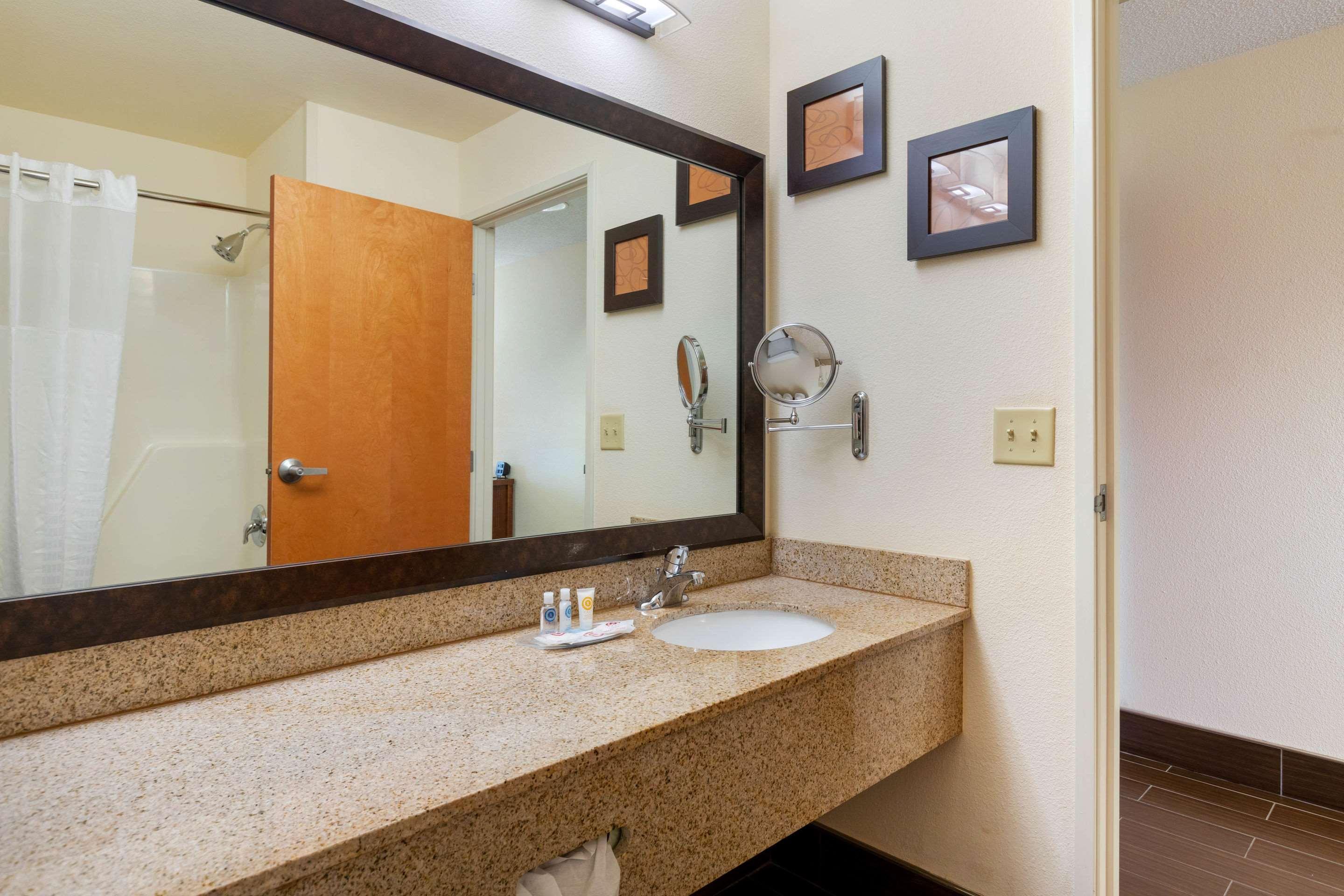 Comfort Suites Stevensville - St Joseph Luaran gambar